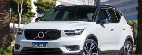 XC 40 agora é hibrido